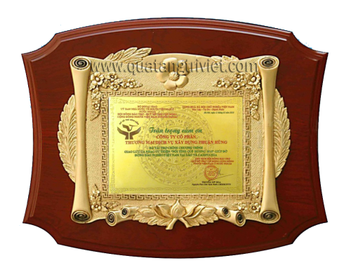 ky-niem-chuong-khung-bong-mai