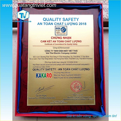 ky-niem-chuong-go-dong-tv-knc31